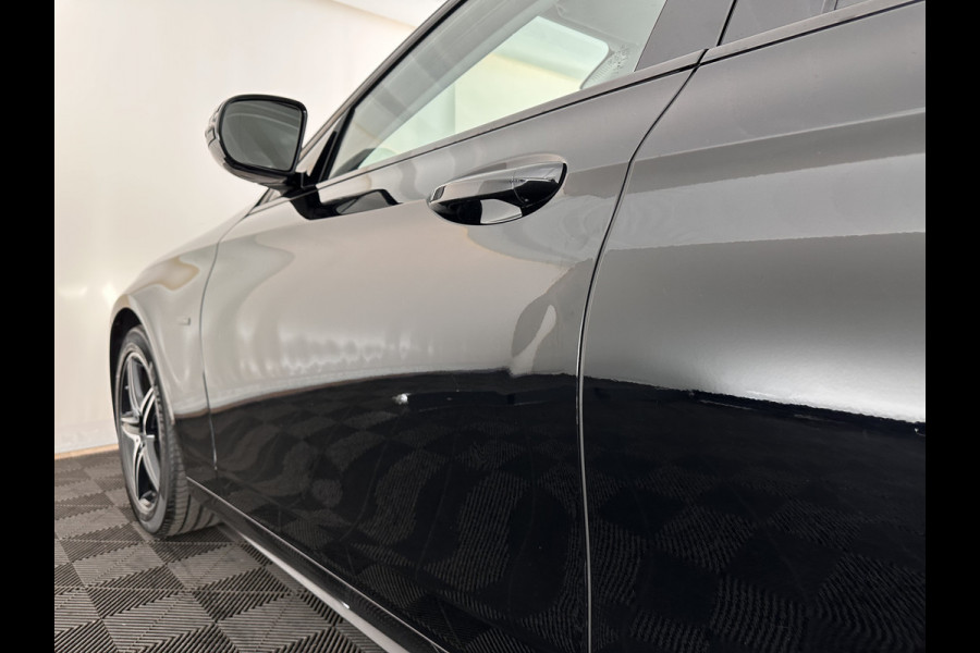 Mercedes-Benz E-Klasse 350 e Business Solution AMG Aut. *LEATHER-FABRIC | FULL-LED | AMBIENT-LIGHT | CAMERA | NAVI-FULLMAP | HEATED-SPORTSEATS | PRIVACY-GLASS | SHIFT-PADDLES | ECC | PDC | CRUISE | 18''ALU*