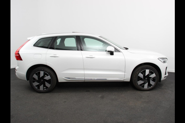 Volvo XC60 2.0 T6 Plug-in hybrid AWD Plus Bright Full LED Adaptive Cruise Control + Pilot Assist Parkeersensoren V&A+ camera Panaroma dak