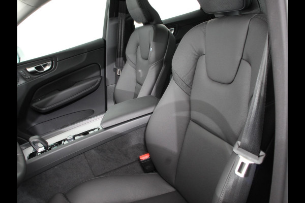 Volvo XC60 2.0 T6 Plug-in hybrid AWD Plus Bright Full LED Adaptive Cruise Control + Pilot Assist Parkeersensoren V&A+ camera Panaroma dak