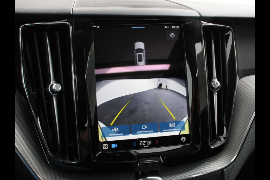 Volvo XC60 2.0 T6 Plug-in hybrid AWD Plus Bright Full LED Adaptive Cruise Control + Pilot Assist Parkeersensoren V&A+ camera Panaroma dak
