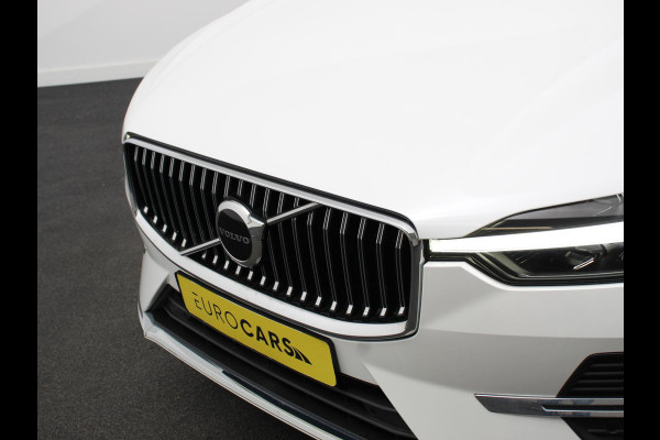 Volvo XC60 2.0 T6 Plug-in hybrid AWD Plus Bright Full LED Adaptive Cruise Control + Pilot Assist Parkeersensoren V&A+ camera Panaroma dak