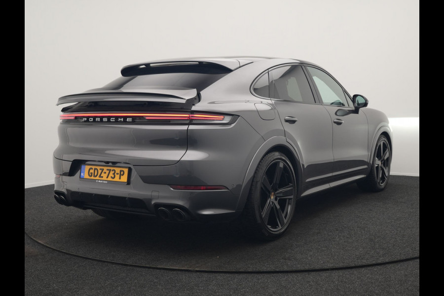 Porsche Cayenne Coupé 3.0 E-Hybrid PHEV | MY 2024 Facelift | | Trekhaak Af Fabriek | Panodak | Luchtvering | Sportuitlaat | PDLS+ | Sport Chrono | InnoDrive Adaptive Cruise | SportDesign | Head up | Soft Close | 22"L.M | 360 Camera | Plug In Hybrid