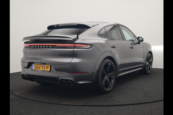 Porsche Cayenne Coupé 3.0 E-Hybrid PHEV | MY 2024 Facelift | | Trekhaak Af Fabriek | Panodak | Luchtvering | Sportuitlaat | PDLS+ | Sport Chrono | InnoDrive Adaptive Cruise | SportDesign | Head up | Soft Close | 22"L.M | 360 Camera | Plug In Hybrid