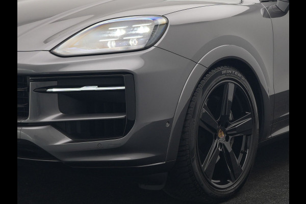 Porsche Cayenne Coupé 3.0 E-Hybrid PHEV | MY 2024 Facelift | | Trekhaak Af Fabriek | Panodak | Luchtvering | Sportuitlaat | PDLS+ | Sport Chrono | InnoDrive Adaptive Cruise | SportDesign | Head up | Soft Close | 22"L.M | 360 Camera | Plug In Hybrid