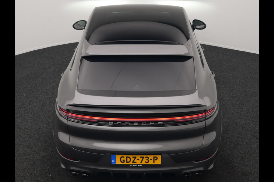 Porsche Cayenne Coupé 3.0 E-Hybrid PHEV | MY 2024 Facelift | | Trekhaak Af Fabriek | Panodak | Luchtvering | Sportuitlaat | PDLS+ | Sport Chrono | InnoDrive Adaptive Cruise | SportDesign | Head up | Soft Close | 22"L.M | 360 Camera | Plug In Hybrid