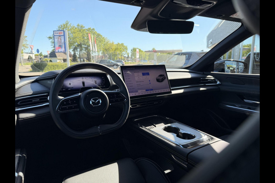Mazda 6e Takumi 68.8 kWh 4-SEIZOENSBANDEN | NIEUWSTAAT |