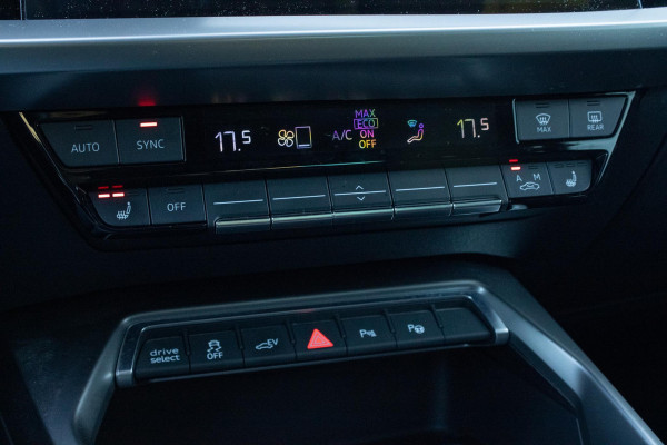 Audi A3 Sportback 40 TFSIe Edition PANO MEMORY CAMERA