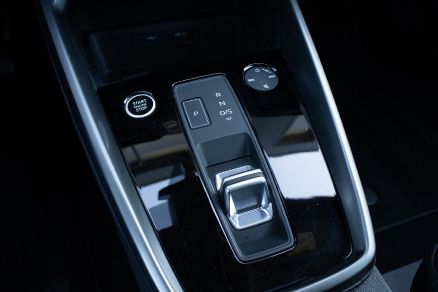 Audi A3 Sportback 40 TFSIe Edition PANO MEMORY CAMERA