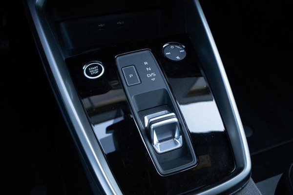 Audi A3 Sportback 40 TFSIe Edition PANO MEMORY CAMERA