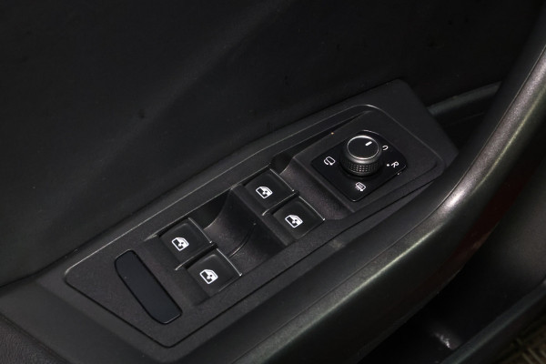 Volkswagen T-Roc Cabrio 1.5 TSI R-Line VIRTUAL CARPLAY BEATS CLIMA "21