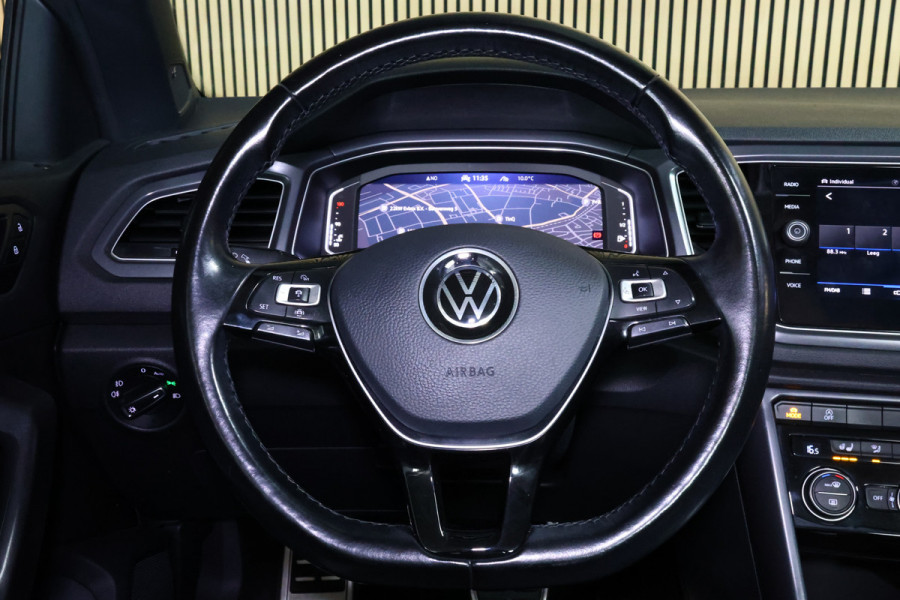 Volkswagen T-Roc Cabrio 1.5 TSI R-Line VIRTUAL CARPLAY BEATS CLIMA "21