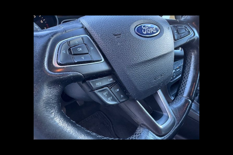 Ford FOCUS Wagon 1.0 Lease Edition Airco,Cruisecontrol,Navigatie,Camera