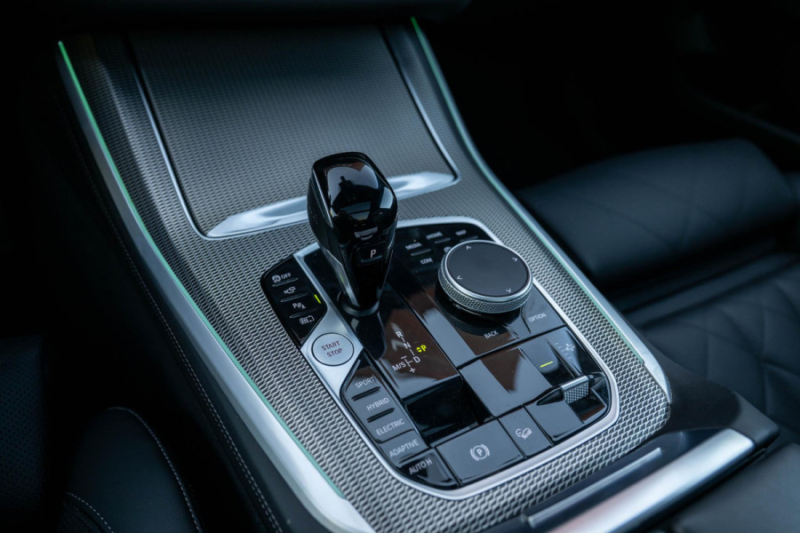 BMW X5 xDrive45e M-Sport 4-Wielsturing Laser HuD Pano 360
