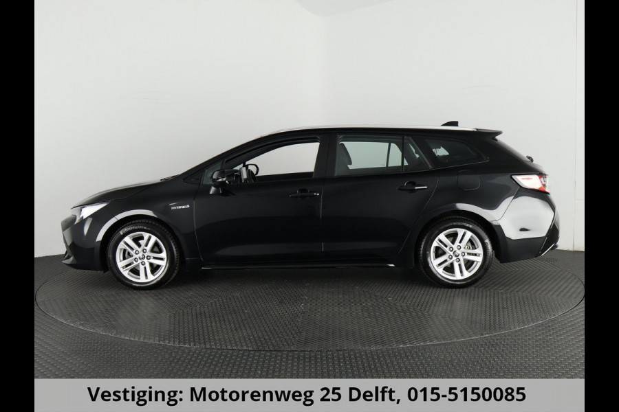 Toyota Corolla Touring Sports 1.8 HYBRID BLACKLINE GARANTIE 11-2031! NAVIGATIE . ACHTERUITRIJ CAMERA . ADAPTIEVE CRUISE CONTROL .