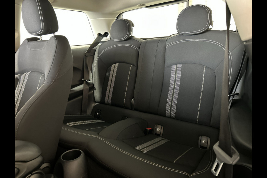 MINI Mini Electric Essential 33 kWh Navigatie | LED | Autom. airco