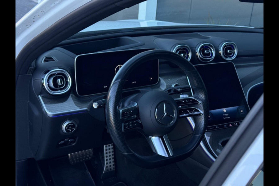 Mercedes-Benz C-Klasse 180 AMG FULL PANO HUD 360 BURMEISTER MM SEATS LED