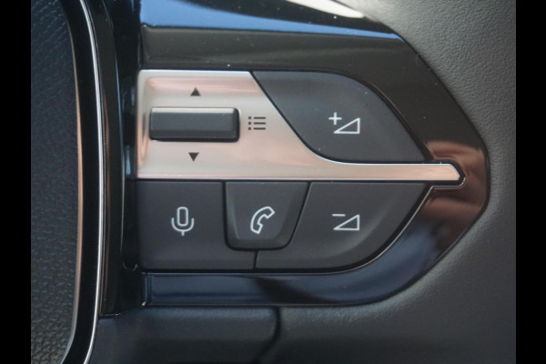 Peugeot 408 1.2 Allure Hybrid 145 360 Camera