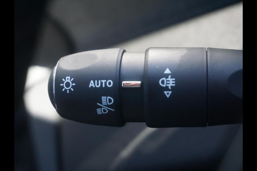 Peugeot 408 1.2 Allure Hybrid 145 360 Camera