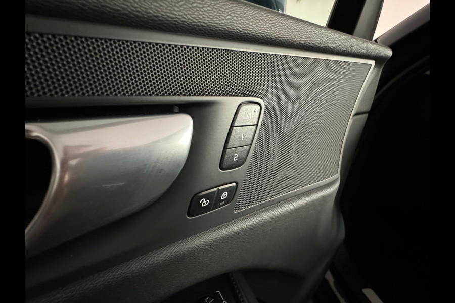 Volvo XC60 2.0 T6 Plug-in hybrid AWD Pano|Memory|Keyless|Camera