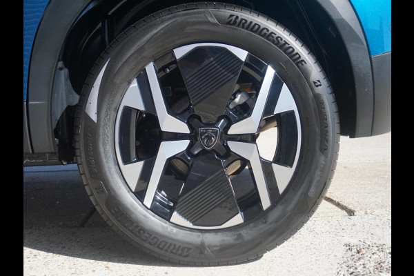 Peugeot 2008 1.2 Hybrid 145 GT 360 Camera
