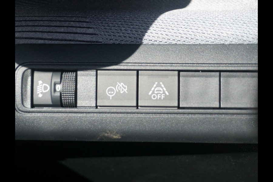 Citroën C3 1.2 Hybrid 110pk Max Climate control