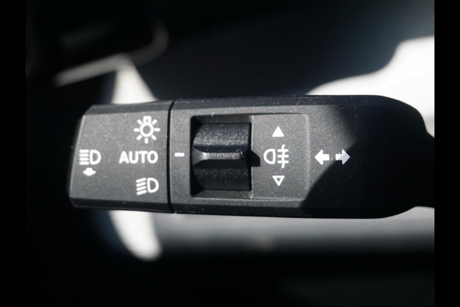 Citroën C3 1.2 Hybrid 110pk Max Climate control