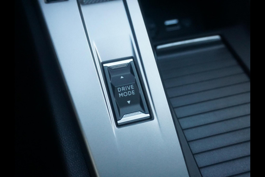 Peugeot 408 1.2 Allure Hybrid 145 360 Camera