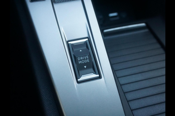 Peugeot 408 1.2 Allure Hybrid 145 360 Camera