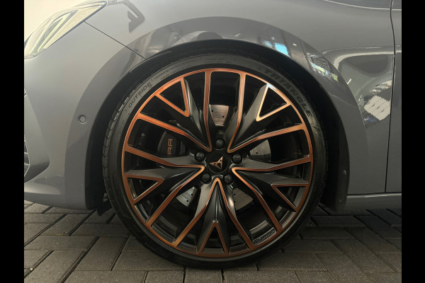 CUPRA Leon 2.0 TSI VZ 300PK Copper Keyless|Sfeer|Beats|Camera