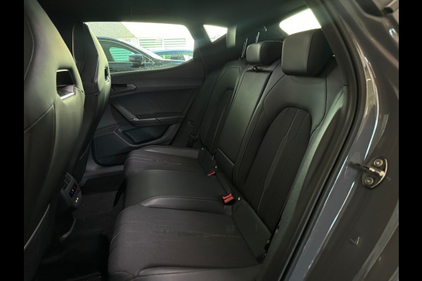 CUPRA Leon 2.0 TSI VZ 300PK Copper Keyless|Sfeer|Beats|Camera