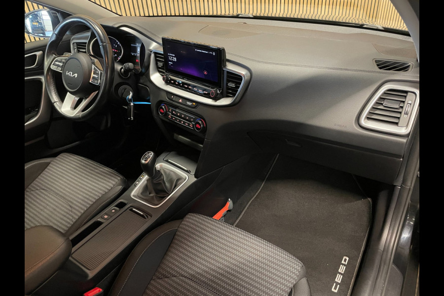 Kia Ceed Sportswagon 1.0 T-GDi DynamicLine|120PK|TREKHAAK|CAMERA|CARPLAY+ANDROID|CRUISE+CLIMATE|PDC-A|1e EIG|INCL.BTW|NL-AUTO|NAP|