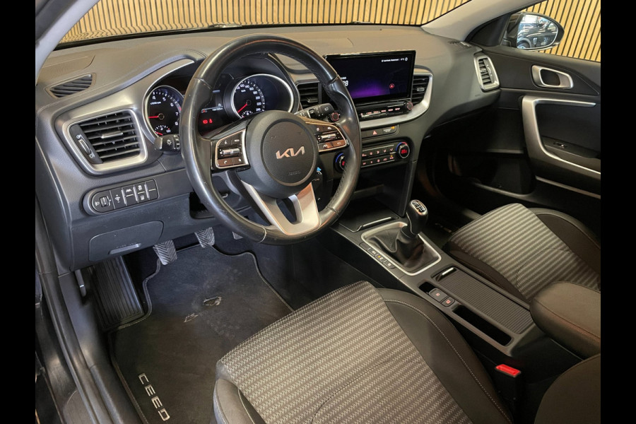 Kia Ceed Sportswagon 1.0 T-GDi DynamicLine|120PK|TREKHAAK|CAMERA|CARPLAY+ANDROID|CRUISE+CLIMATE|PDC-A|1e EIG|INCL.BTW|NL-AUTO|NAP|