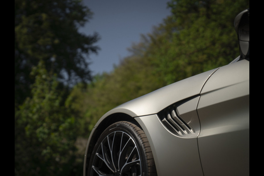 Aston Martin Vantage Roadster 4.0 V8