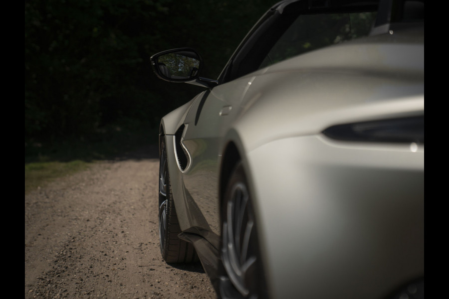 Aston Martin Vantage Roadster 4.0 V8