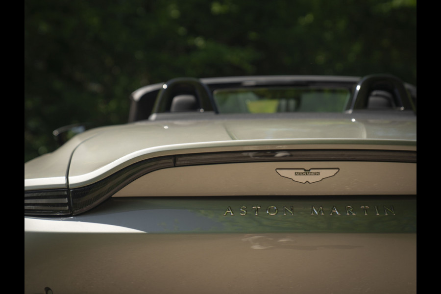 Aston Martin Vantage Roadster 4.0 V8
