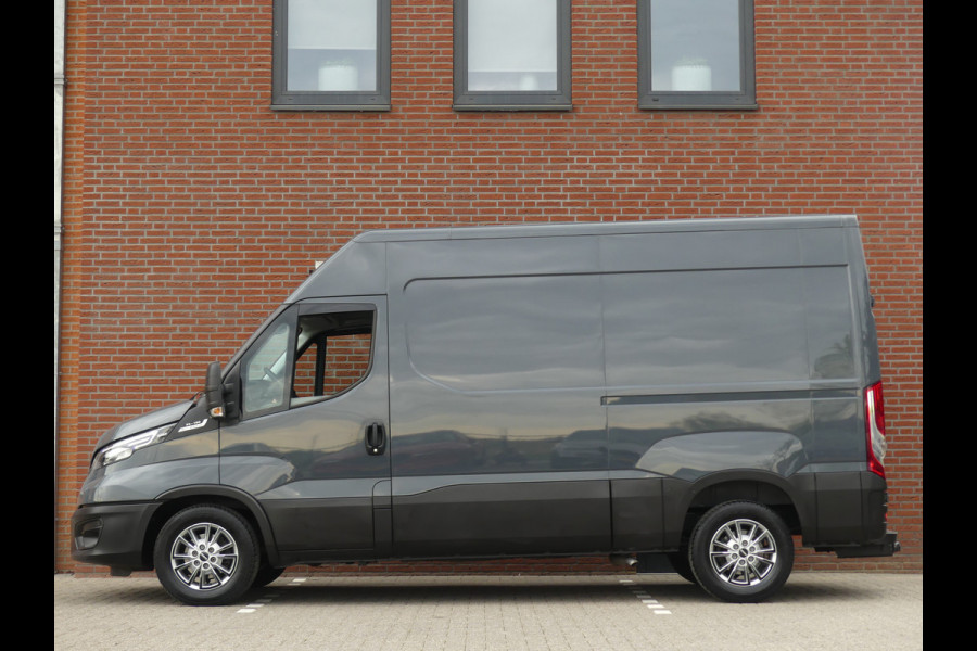 Iveco Daily 35S16V 2.3 L3 H3 3500KG Trekgewicht Camera/Navigatie