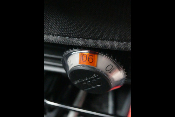 Iveco Daily 35S16V 2.3 L3 H3 3500KG Trekgewicht Camera/Navigatie