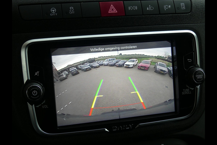 Iveco Daily 35S16V 2.3 L3 H3 3500KG Trekgewicht Camera/Navigatie
