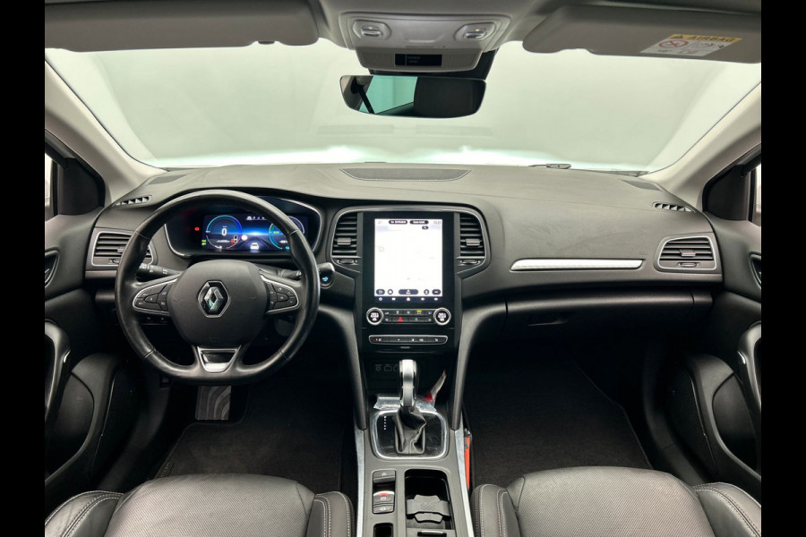 Renault Mégane Estate 1.6 E-Tech Plug-In Hybrid 160 | Origineel NL | Carplay | Leder | Navigatie | Camera | Stoel/stuurverwarming