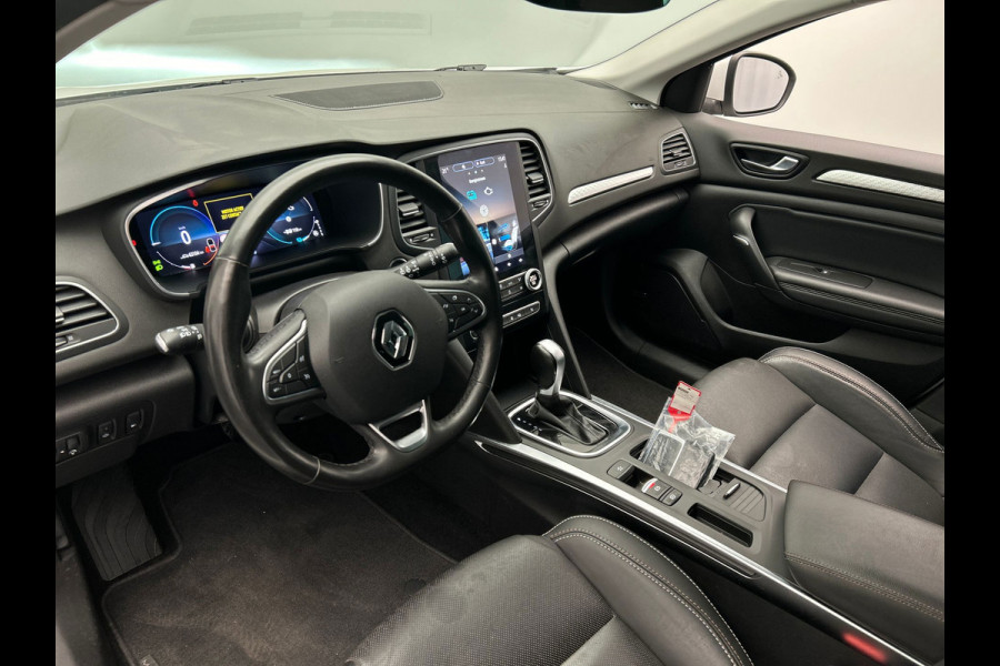 Renault Mégane Estate 1.6 E-Tech Plug-In Hybrid 160 | Origineel NL | Carplay | Leder | Navigatie | Camera | Stoel/stuurverwarming