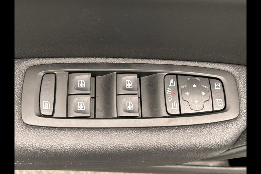 Renault Mégane Estate 1.6 E-Tech Plug-In Hybrid 160 | Origineel NL | Carplay | Leder | Navigatie | Camera | Stoel/stuurverwarming