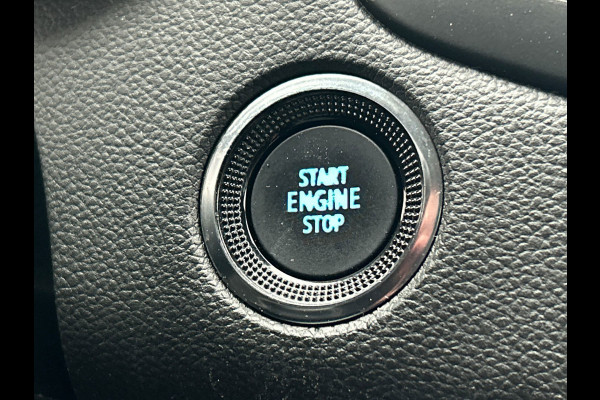 Renault Mégane Estate 1.6 E-Tech Plug-In Hybrid 160 | Origineel NL | Carplay | Leder | Navigatie | Camera | Stoel/stuurverwarming