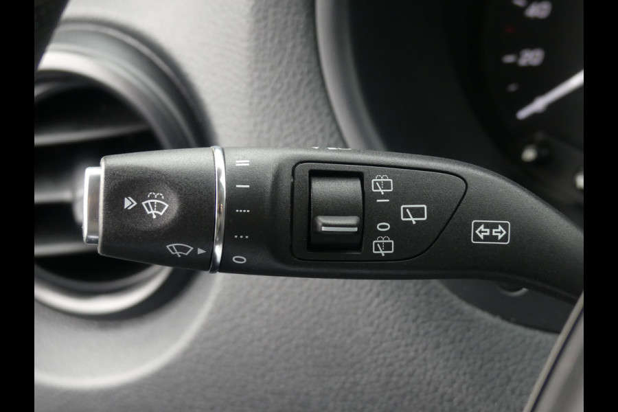 Mercedes-Benz EVITO TOURER PRO L2 35KWH 8 Persoons MARGE AUTO dubbele schuifdeuren