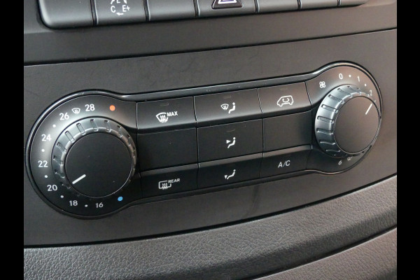 Mercedes-Benz EVITO TOURER PRO L2 35KWH 8 Persoons MARGE AUTO dubbele schuifdeuren