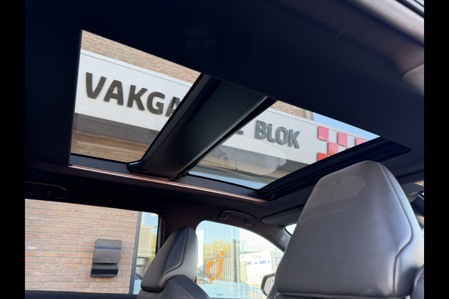 Toyota RAV4 2.5 Plug-in Hybrid AWD Bi-Tone Plus |Top kleur MIDNIGHT BLUE!! | Alle OPTIES | Rijklaar!!