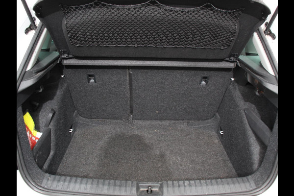 Škoda Kamiq 1.0 TSI 110pk DSG Style | Navigatie | Apple Carplay/Android auto | Parkeersensor achter | Cruise Control | Verwarmbare voorstoelen | Extra getint glas | Climate Control | Digitale Cockpit