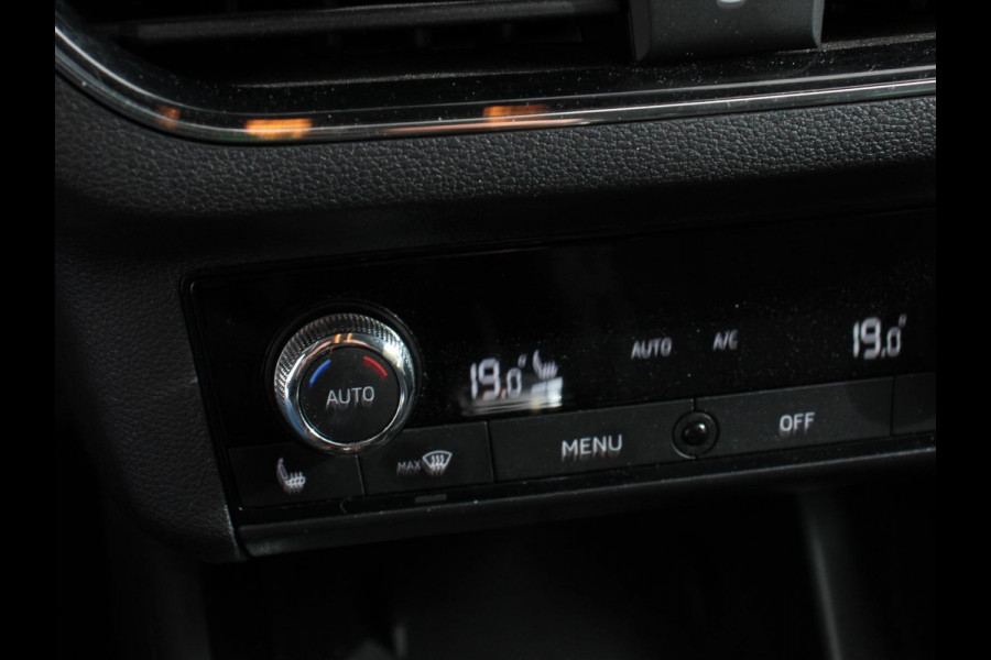 Škoda Kamiq 1.0 TSI 110pk DSG Style | Navigatie | Apple Carplay/Android auto | Parkeersensor achter | Cruise Control | Verwarmbare voorstoelen | Extra getint glas | Climate Control | Digitale Cockpit