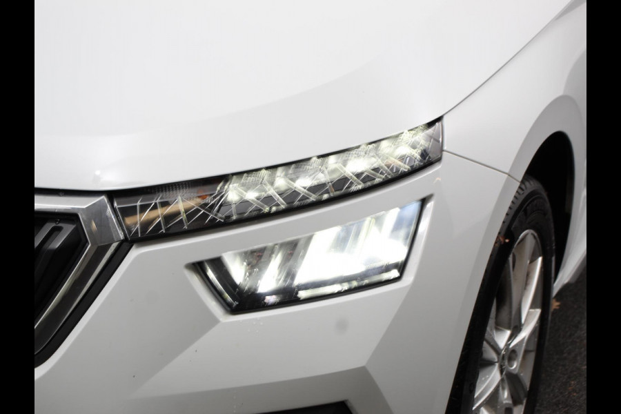 Škoda Kamiq 1.0 TSI 110pk DSG Style | Navigatie | Apple Carplay/Android auto | Parkeersensor achter | Cruise Control | Verwarmbare voorstoelen | Extra getint glas | Climate Control | Digitale Cockpit