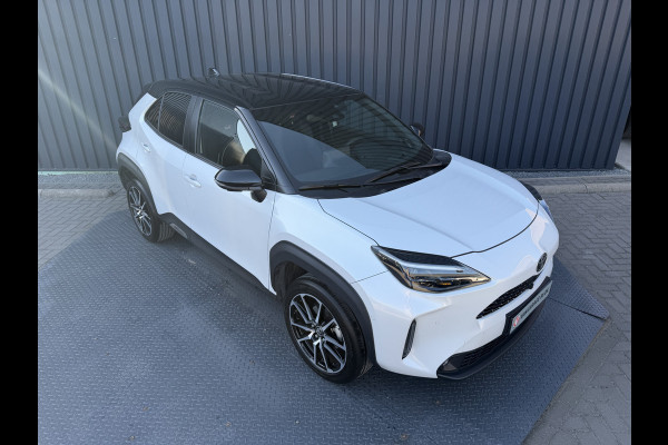 Toyota Yaris Cross 1.5 Hybrid GR Sport / Bi tone | 360 camera | JBL | Head-up | Rijklaar!!!