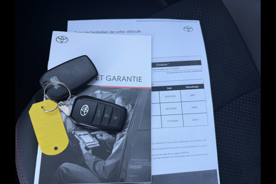 Toyota Yaris Cross 1.5 Hybrid GR Sport / Bi tone | 360 camera | JBL | Head-up | Rijklaar!!!